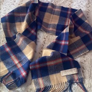 NWOT Lochcarron of Scotland Lambswool Plaid Fringed Tartan Scarf